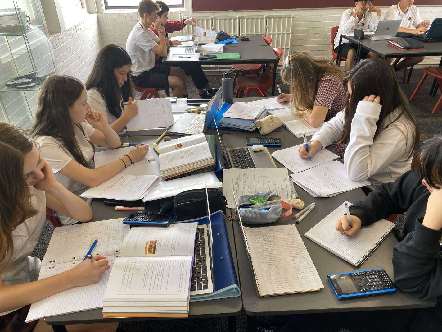 11 Gen students studying