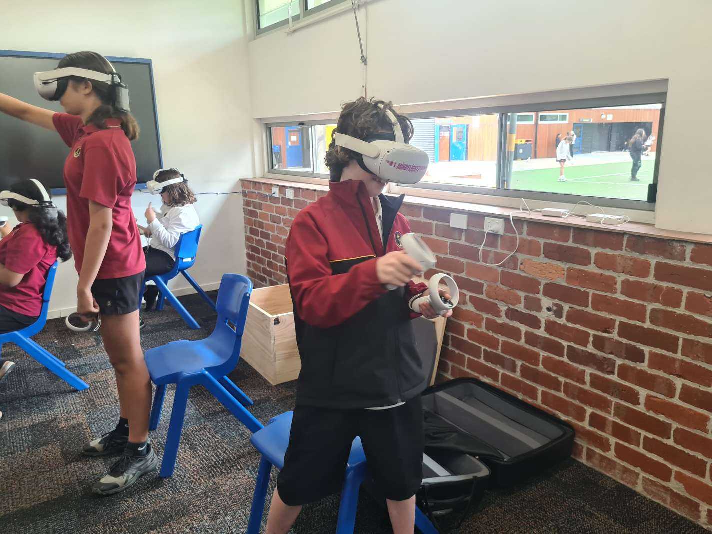 VR Captain Connor, Year 8